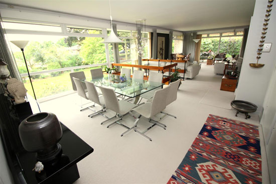 1960s modernist property in Bramcote, Nottinghamshire