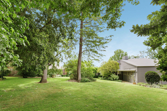 1950s modernism: Robin Boyd-designed Blott House in Chirnside Park, near Melbourne, Australia