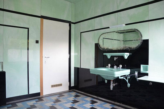 1930s Gentiel Eeckhoutte-designed art deco property in Waregem, Belgium