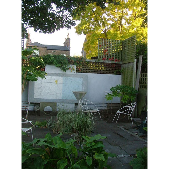 1970s Peter and Sheila Brigham-designed modernist property in London SW17