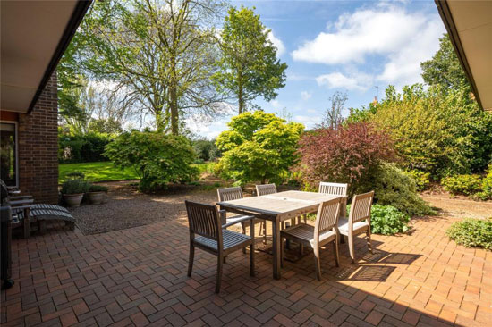 1970s modern house in Scaldwell, Northamptonshire