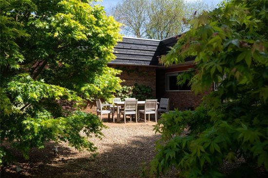 1970s modern house in Scaldwell, Northamptonshire