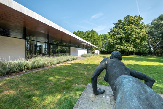 1960s Konstrukto modern house in Tielt, Belgium