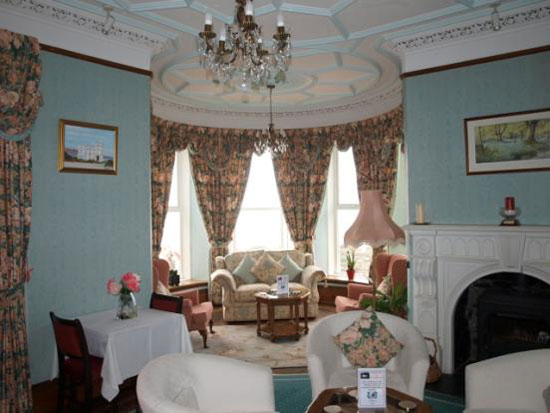 bar4 11 bedroom art deco-style hotel in Barmouth, Gwynedd, North Wales