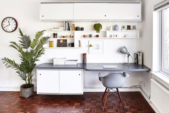 1960s modernist apartment in Barnes, London SW13