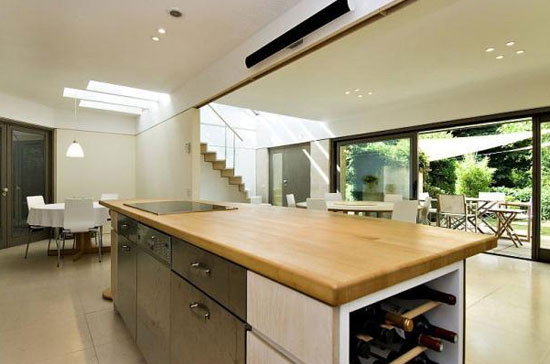 Dayre House modernist property in Bath, Somerset