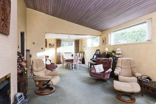 1960s modernist property in Bath, Somerset