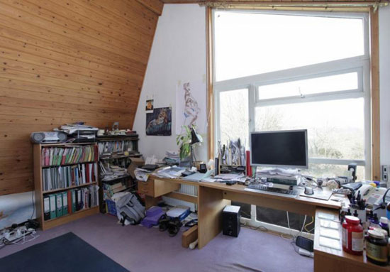 1960s Mary Christian Hamp-designed five-bedroom property in Beaconsfield, Buckinghamshire