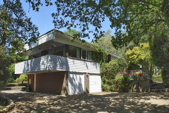 1970s modernist property in Beaulieu, Hampshire
