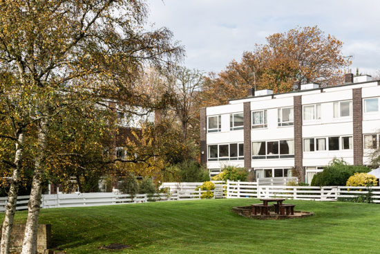 1960s Galberg & Weal modern townhouse in Beckenham, Greater London