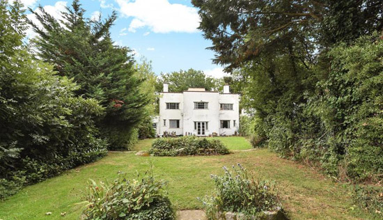 1930s art deco renovation project in Beckenham, Kent