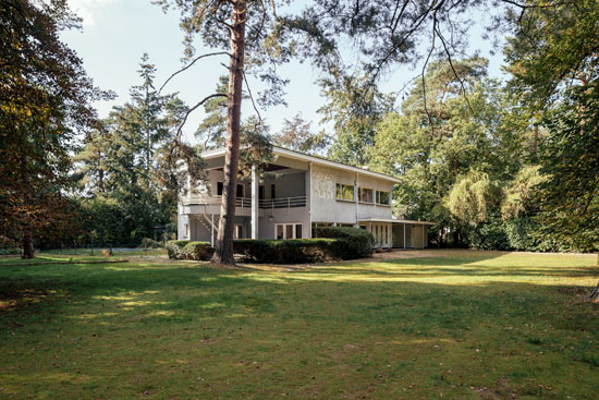 1930s Leon Stynen-designed modernist property in Schoten, Antwerp, Belgium