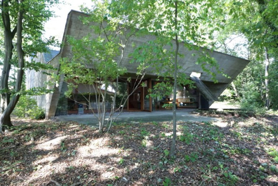 Airbnb find: 1970s Julian Lampens-designed brutalist property in Sint-Martens-Latem, Belgium