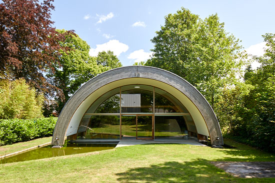 Frank Verplanken modernist house in Destelbergen, Belgium