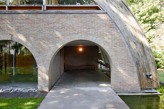 Frank Verplanken modernist house in Destelbergen, Belgium