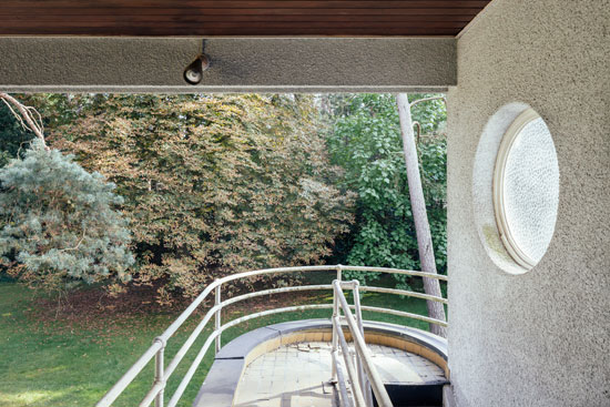 1930s Leon Stynen-designed modernist property in Schoten, Antwerp, Belgium