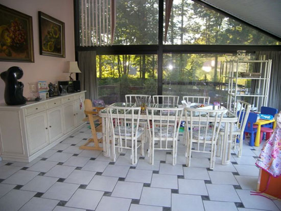 bel5 1970s midcentury five bedroom house in Hertsberge, West Flanders, Belgium