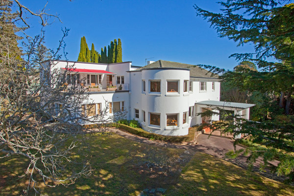 Bellevue Park 1930s art deco house in Burradoo, New South Wales, Australia