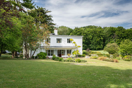 1930s Ernst L Freud modern house in Betchworth, Surrey