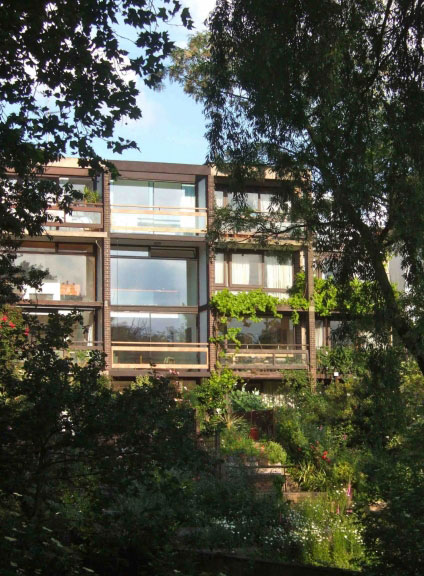 bill5 1950s Bill Howell and Stan Amis-designed four-storey modernist house in South Hill Park, Hampstead, London NW3