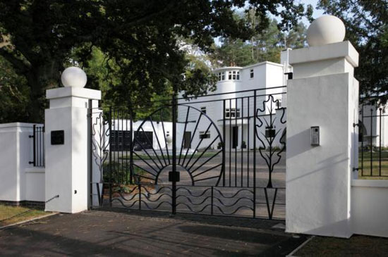 1930s art deco Woodland House in Blakedown, Kidderminster, Worcestershire