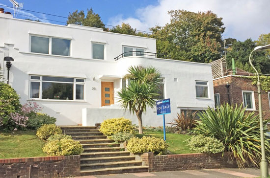 1930s art deco-style property in Brighton, East Sussex