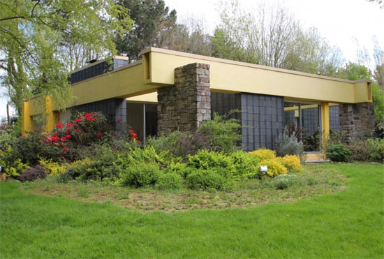 On the market: 1980s modernist house in Kergrist-Moelou, Brittany, northwestern France