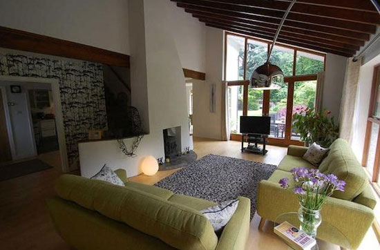 1960s architect-designed property in Bramhall, Cheshire