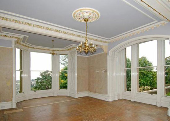 br3 19th century 14-bedroom Craig Gowan mansion in Broughty Ferry, near Dundee