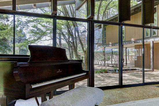 Time capsule for sale: 1950s Bruce McCarty-designed midcentury property in Knoxville, Tennessee, USA