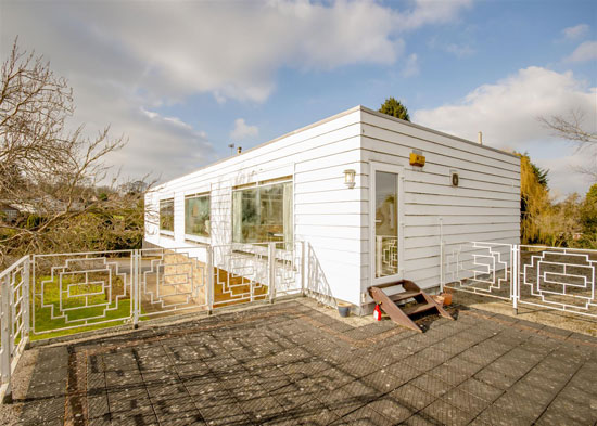 1970s modernist property in Bramcote, Nottingham