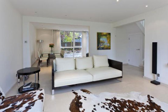 brack3 1960s Eric Lyons-designed Span House on the Brackley estate, Weybridge, Surrey