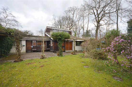 1960s Jack Coutu modernist house in Wrecclesham, Surrey
