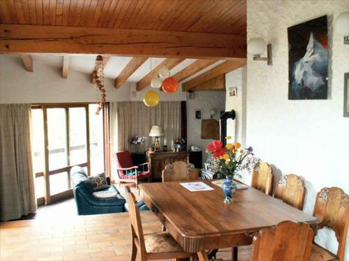 1970s five-bedroomed house in Briancon, South East France