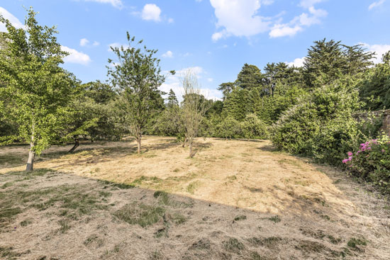 1960s modernist renovation project in Brettenham, Suffolk