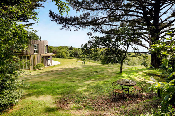 Circular living: Nutmeg House eco home in Bridport, Dorset