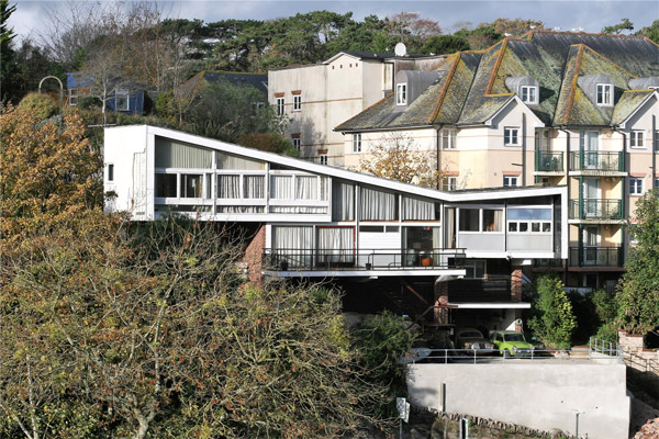 1960s Mervyn Seale-designed Parkham Wood House in Brixham, Devon