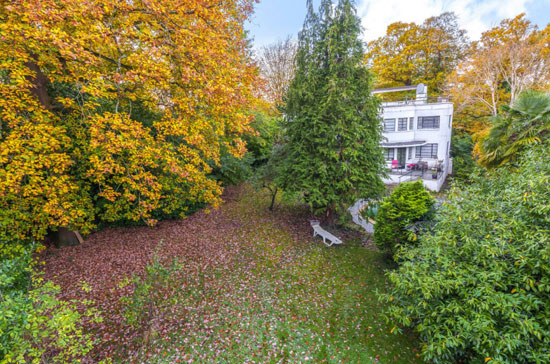 1930s Gilbert Booth art deco house in Bromley, Kent