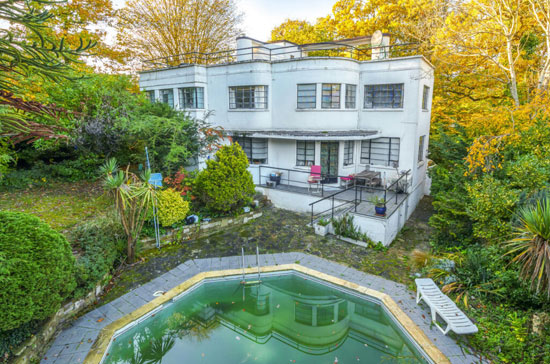 1930s Gilbert Booth art deco house in Bromley, Kent