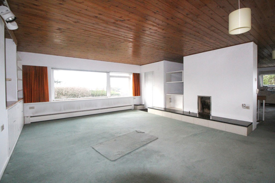 Time capsule for sale: 1960s modernist property in Bromley, Kent