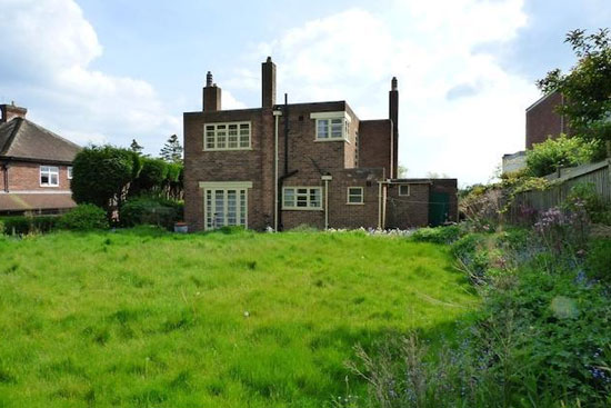 1930s two-bedroom detached art deco property in Burton-on-Trent, Staffordshire