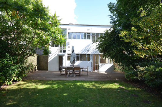 1930s Connell, Ward and Lucas modernist house in Worcester Park, Kingston Upon Thames, Surrey