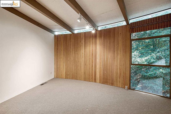 1970s Leon Meyer Round House in Piedmont, California, USA