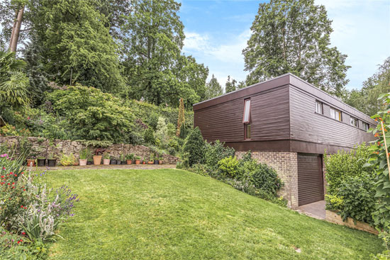 1970s Geoffrey Carter modern house in Chislehurst, Kent