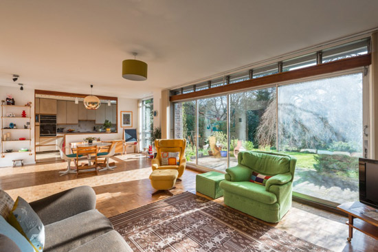 1960s Roy Lancaster-designed modernist property in Chislehurst, Kent