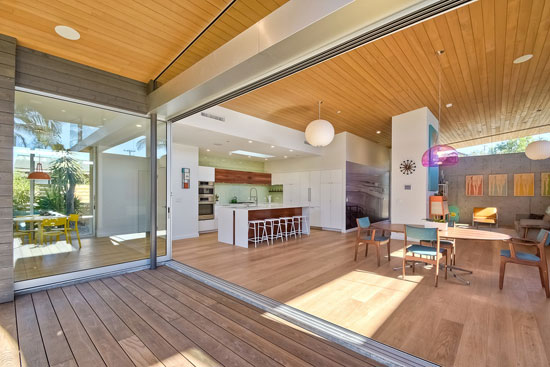 On the market: Aa House modernist property in Encinitas, California, USA