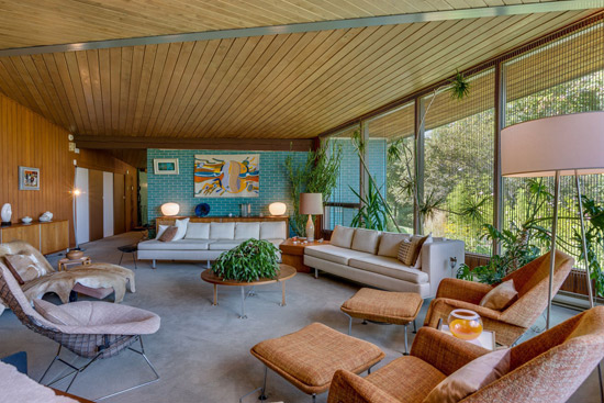 1950s Jacques Coutu midcentury modern house in Laurentides, Quebec, Canada