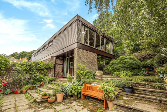 1970s Geoffrey Carter modern house in Chislehurst, Kent