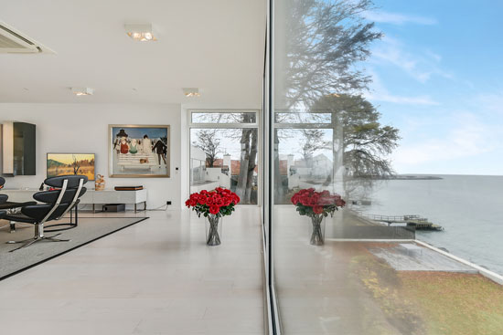 1950s modernist property in Vedbaek, Denmark