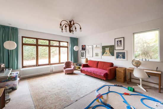 1960s Roy Lancaster-designed modernist property in Chislehurst, Kent